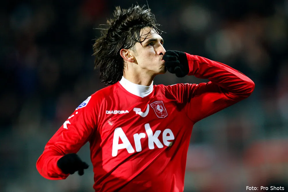 Ruiz en FC Twente herenigd: "Twente zit het diepste in mijn hart"