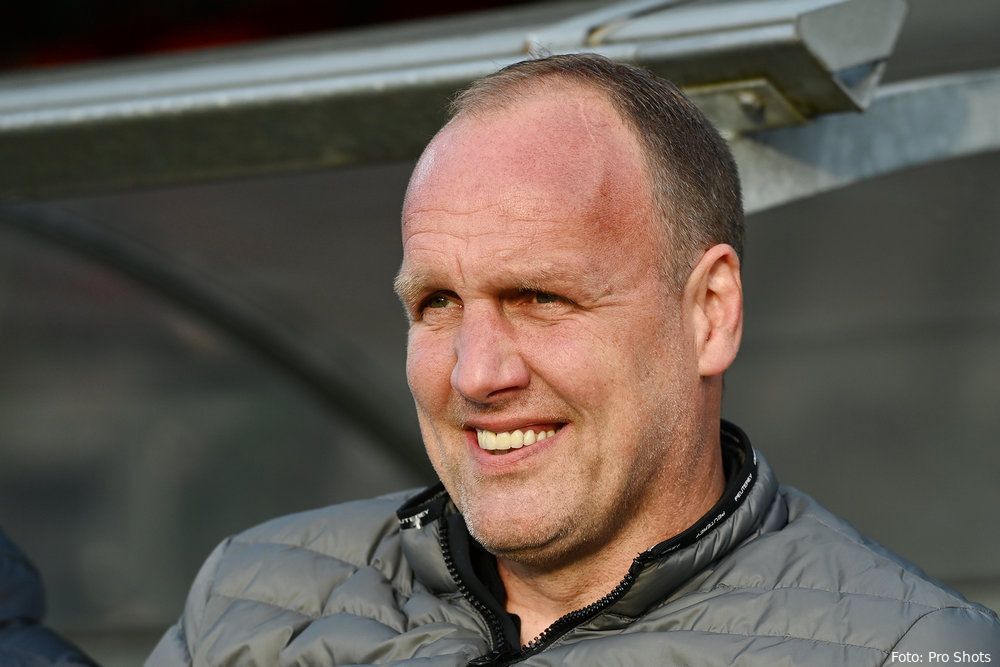 Lukkien nieuwe hoofdtrainer FC Twente? "Dat zou hij best willen"