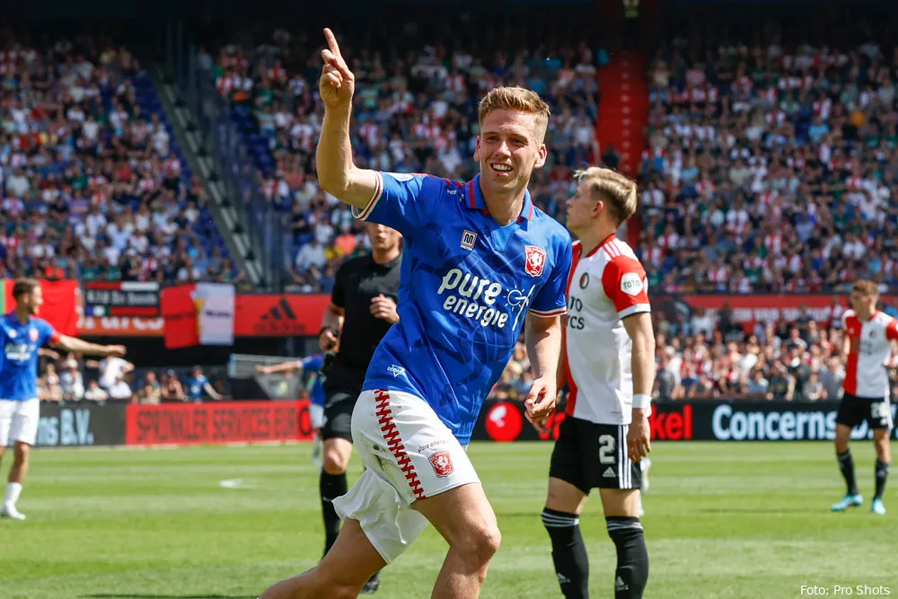 FC Twente wegens 'ongeregeldheden' met beperkt supportersaantal naar De Kuip