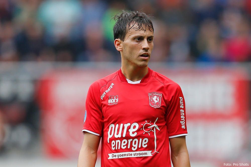 Espinosa op zijn plek bij FC Twente: "Voel me goed in het rood-wit"