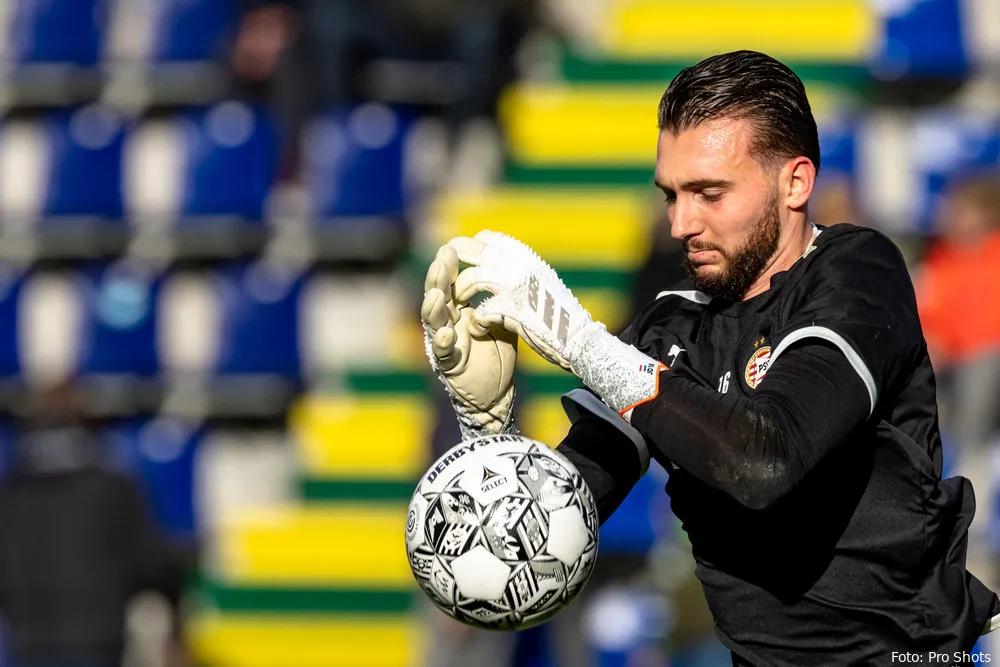 Drommel raakt plek als eerste keeper kwijt door dubbelslag PSV