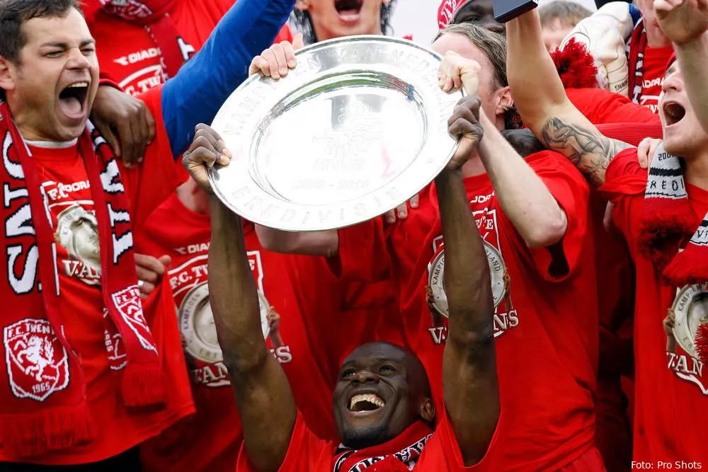 Clubiconen blikken terug op kampioenschap 2010: "Heb een paar tranen gelaten"