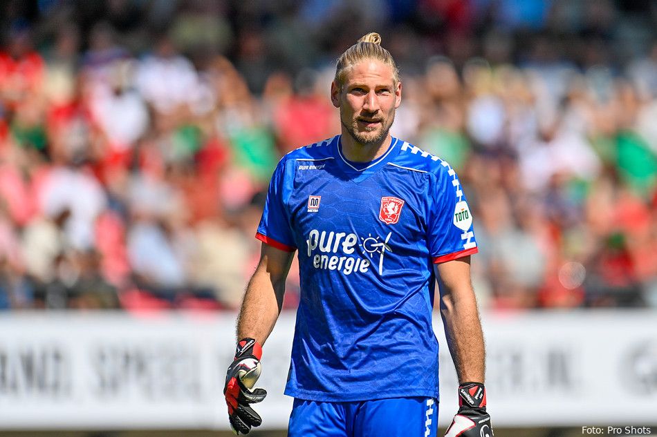 Unnerstall blijft het liefst bij FC Twente ondanks interesse na sterk eerste seizoen