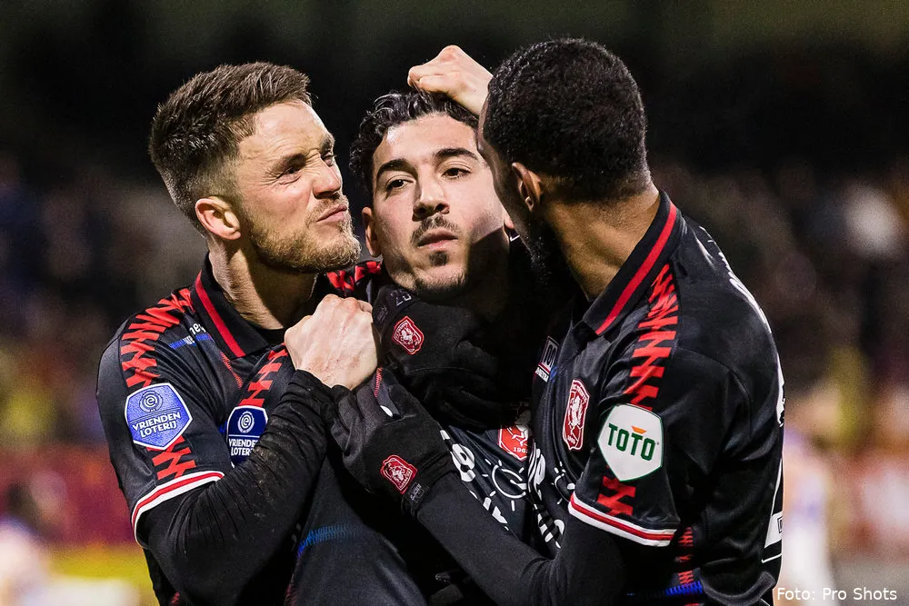 Hazenpak Limnios verklaard: "Voor straf moeten spelers aan het rad van Ricky van Wolfswinkel draaien"