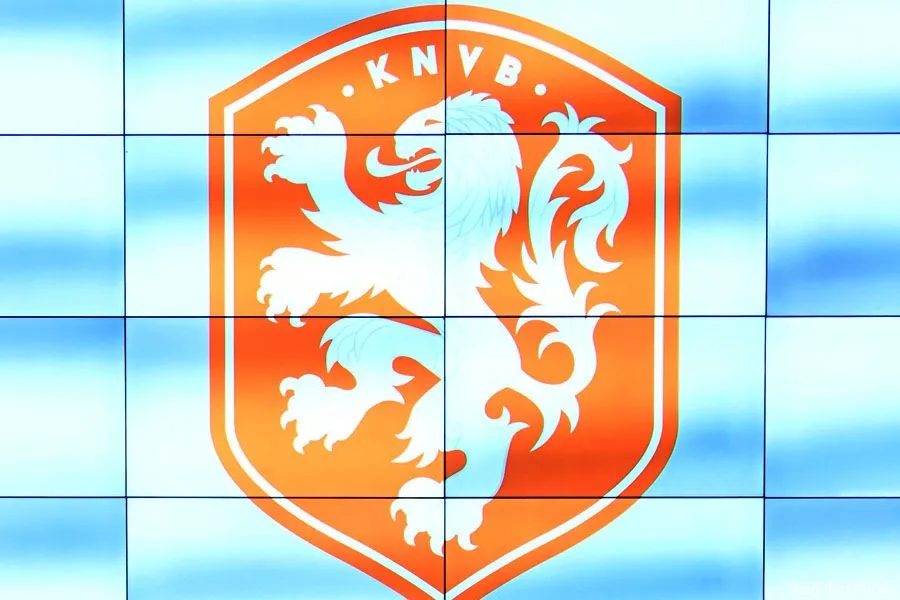 logo knvb zeist leeuw oranje