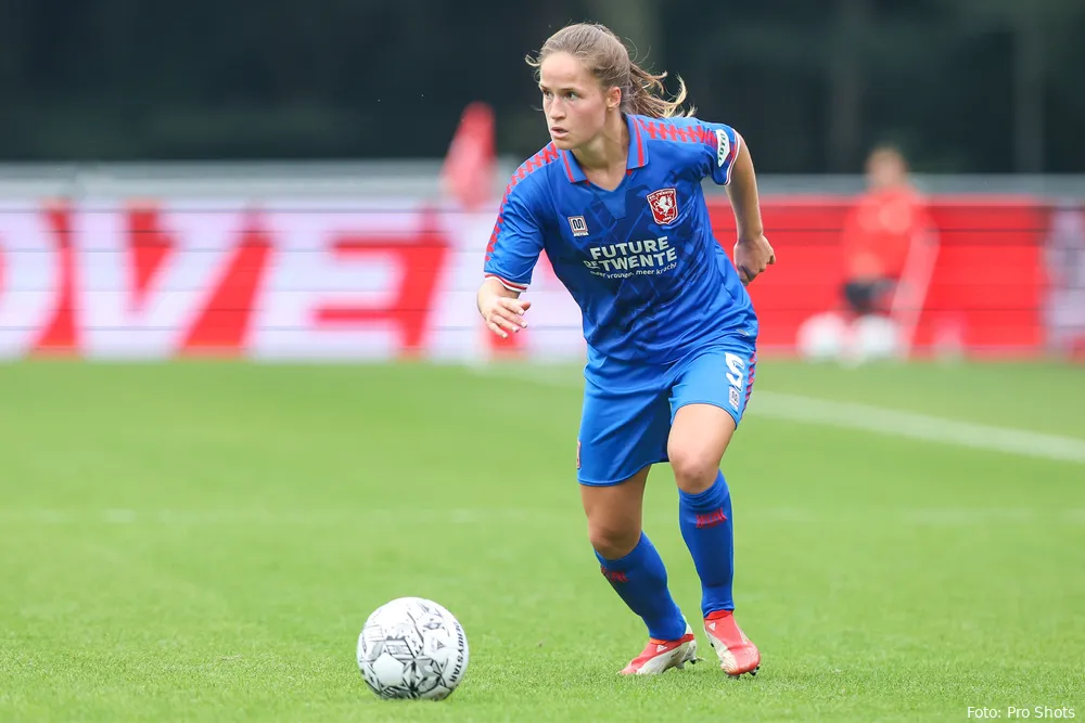 Bondscoach looft selectiedebutant Olislagers: "Veelzijdige speelster"