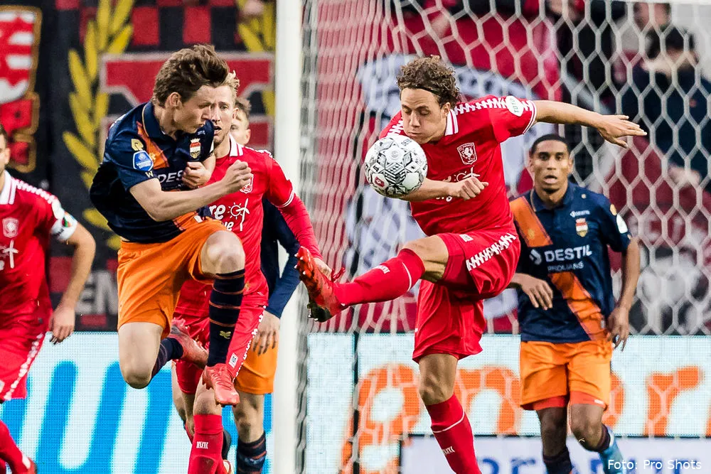Willem II-uitblinker lyrisch: "Groot stadion, veel supporters, goede sfeer. Dat wil iedereen"