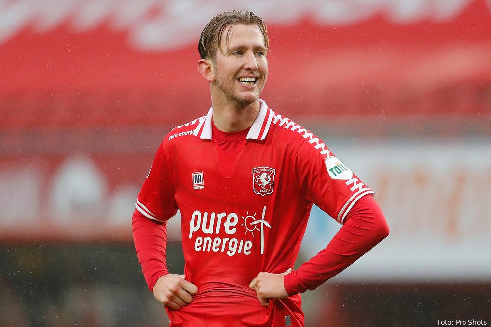 FC Twente laat Vlap met pijn in het hart gaan: "Helaas moeten we afscheid nemen"