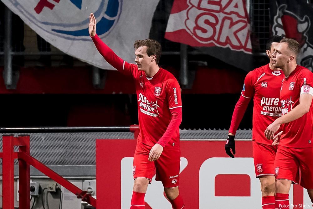 Peet Bijen verlaat FC Emmen voor onbepaalde tijd: "Eerst fysiek weer helemaal in orde zijn"