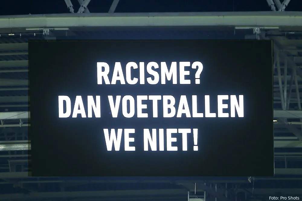 "Als vuurwerkgeluiden veranderen in oerwoudgeluiden schiet het land weer in een kramp"