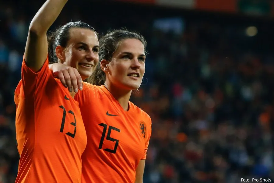 Jansen en Weerden zetten met Oranje Vrouwen belangrijke stap richting EK