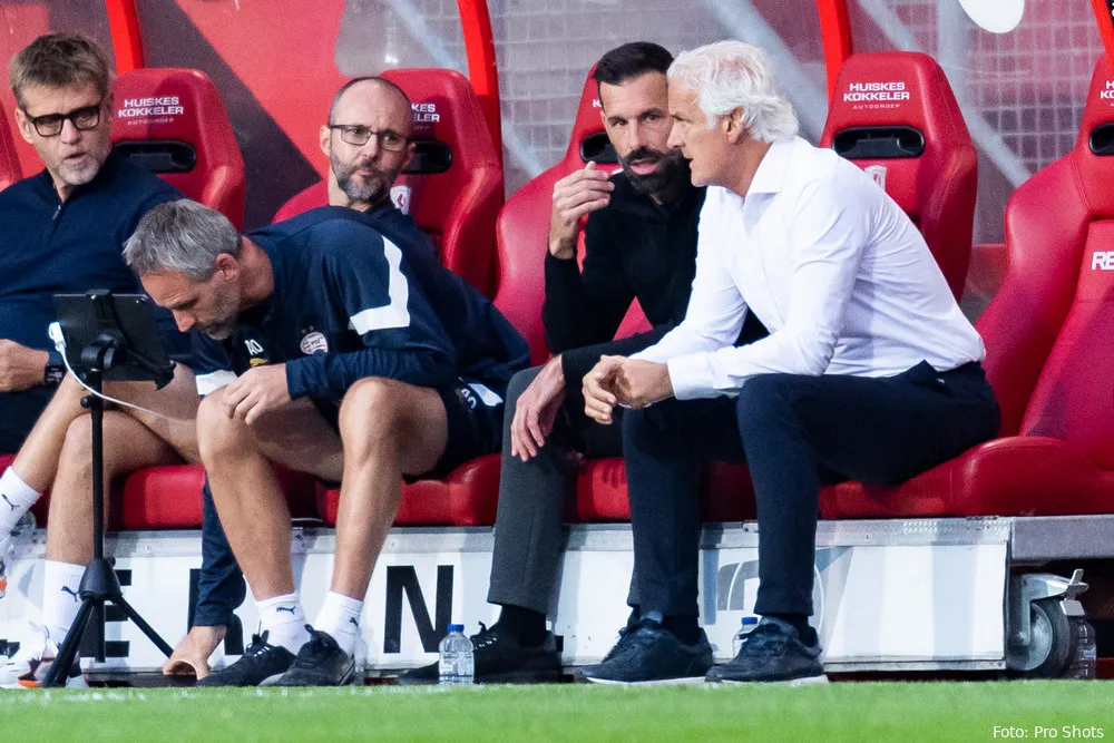 Fred Rutten onder de indruk: "FC Twente kan heel ver komen"