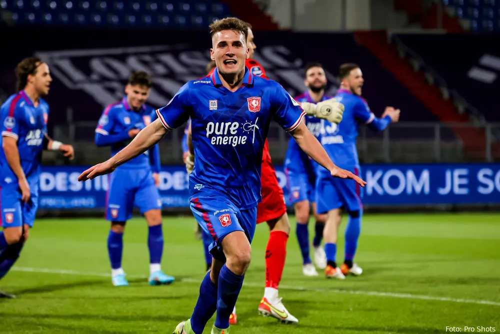 Sadílek lyrisch over FC Twente: "Dit is gewoon een geweldige club"