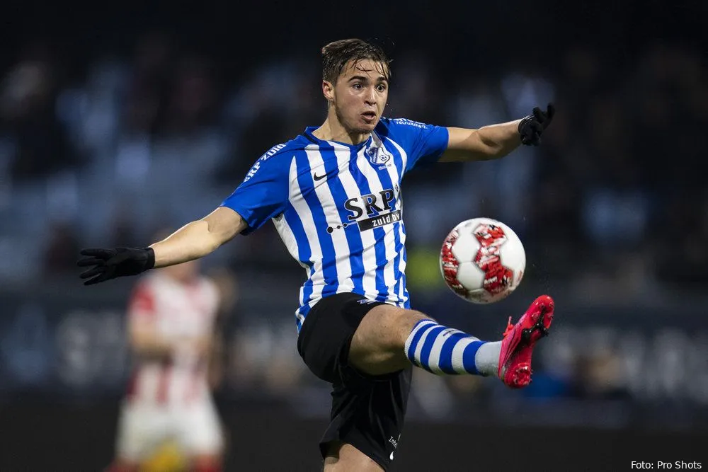FC Twente grijpt naast Belgische middenvelder Samy Bourard