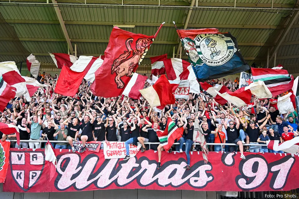 KNVB tegen verbod op uitsupporters: "Die balen net zo hard als wij"