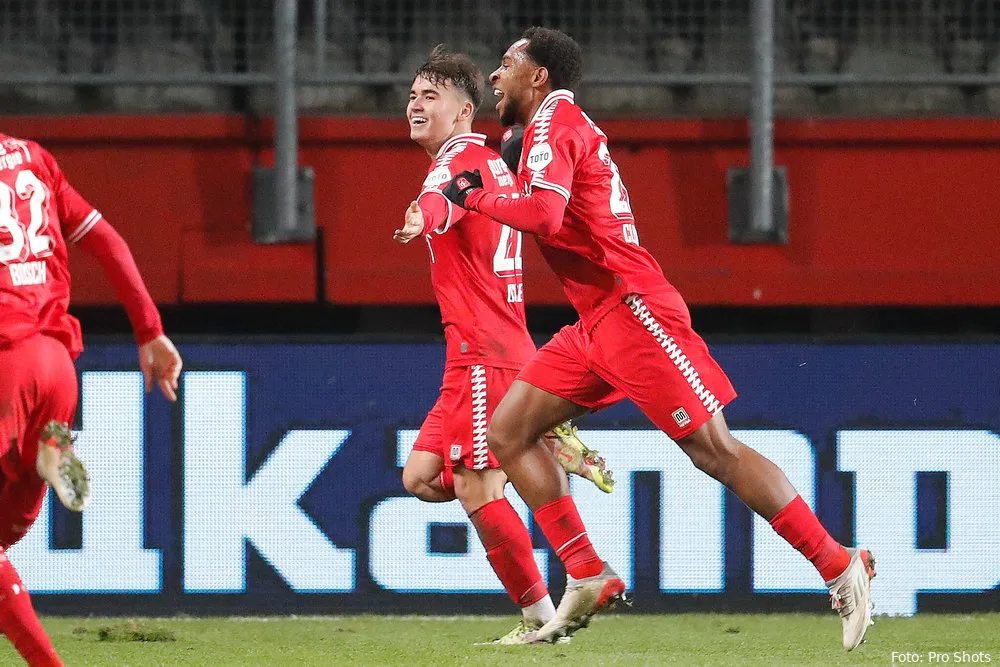 FC Twente eindigt besloten oefenduel met Werder Bremen met een gelijkspel