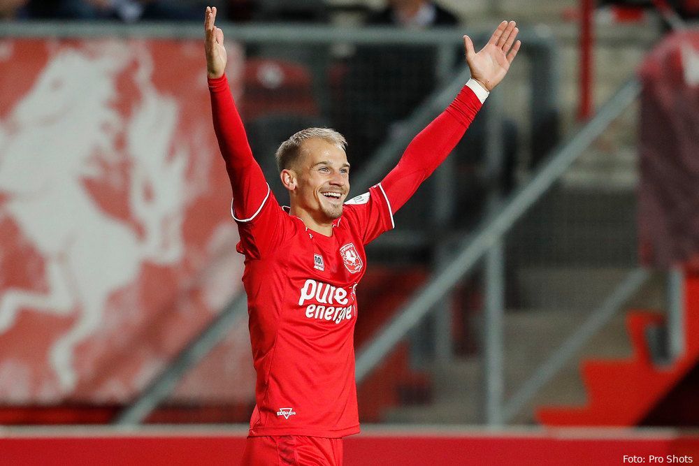 FC Twente wil Cerny behouden: "Aan de clubs om eruit te komen"