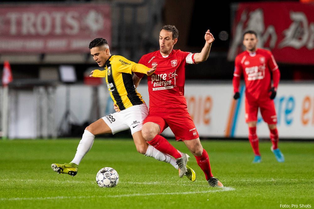 Brama over 'jong' FC Twente: "Zal het hele seizoen met ups en downs gaan"