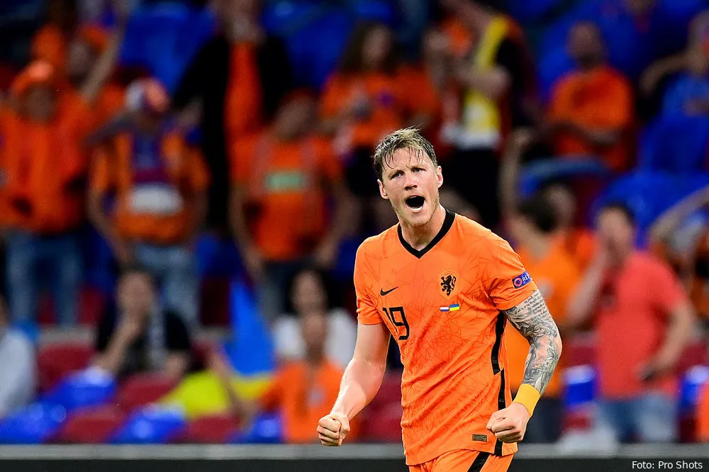"Scouts van FC Twente keurden Weghorst bijna wekelijks af"