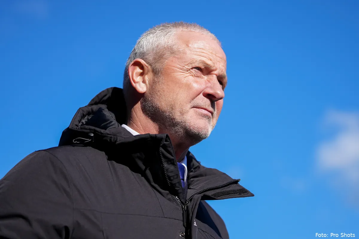 De Gier per direct ontslagen na  vernederende 13-0 nederlaag tegen PEC Zwolle