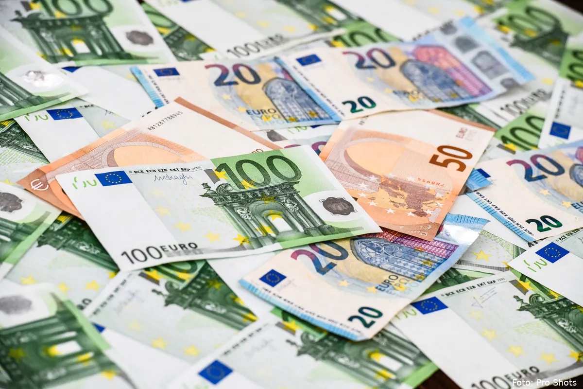 geld euro biljetten contant 2023