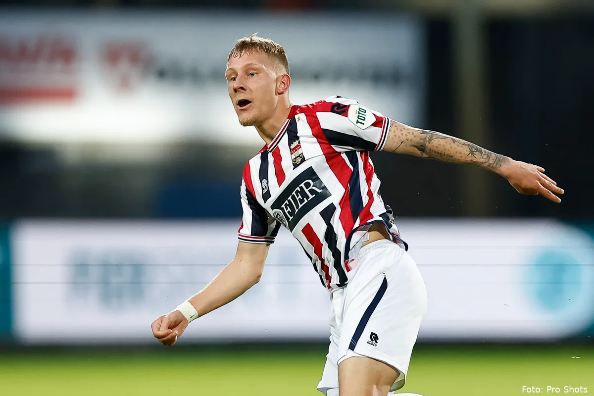 jesse bosch kijkt willem ii jong fc utrecht 2022 2023