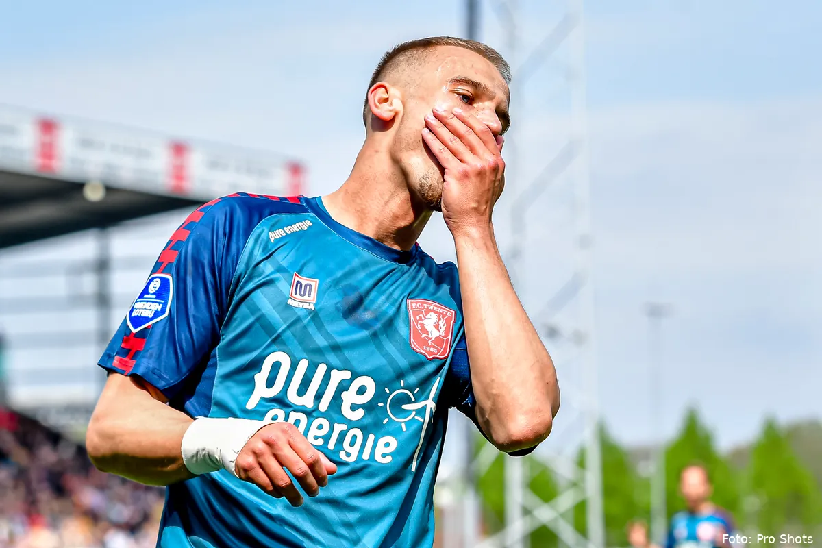 Twente-supporters verdeeld over transfersom Cerny: "Veel te weinig"