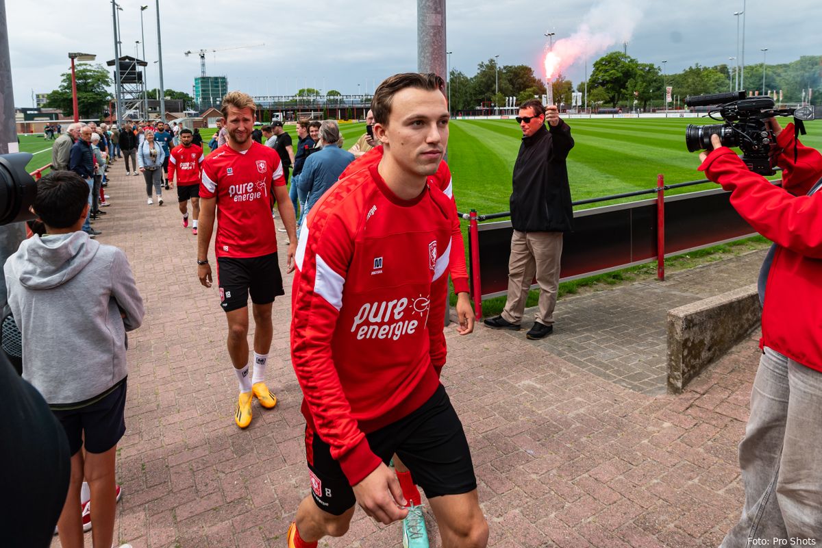 Supporters steeds vaker geweerd bij trainingen FC Twente