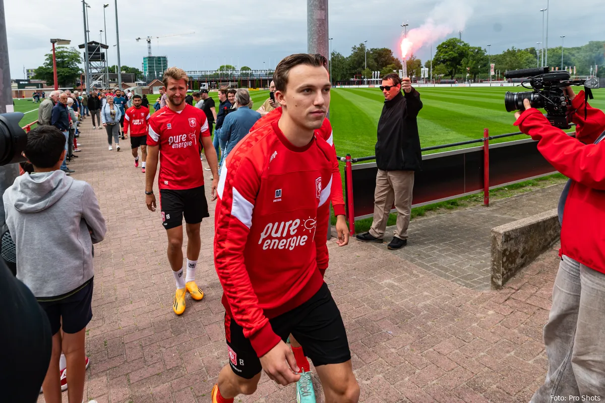 youri regeer eerste training fc twente voorbereiding 2023 2024