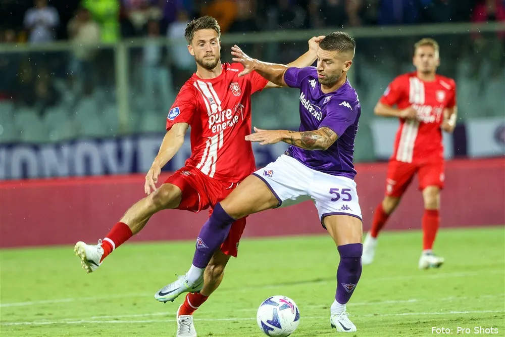 Ricky Van Wolfswinkel Natija Nastacic FC Twente Fiorentina Conference League Seizoen 2022 2023