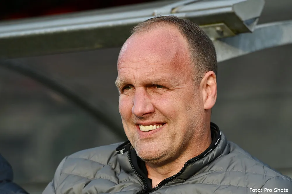 dick lukkien trainer fc emmen dordrecht 2022