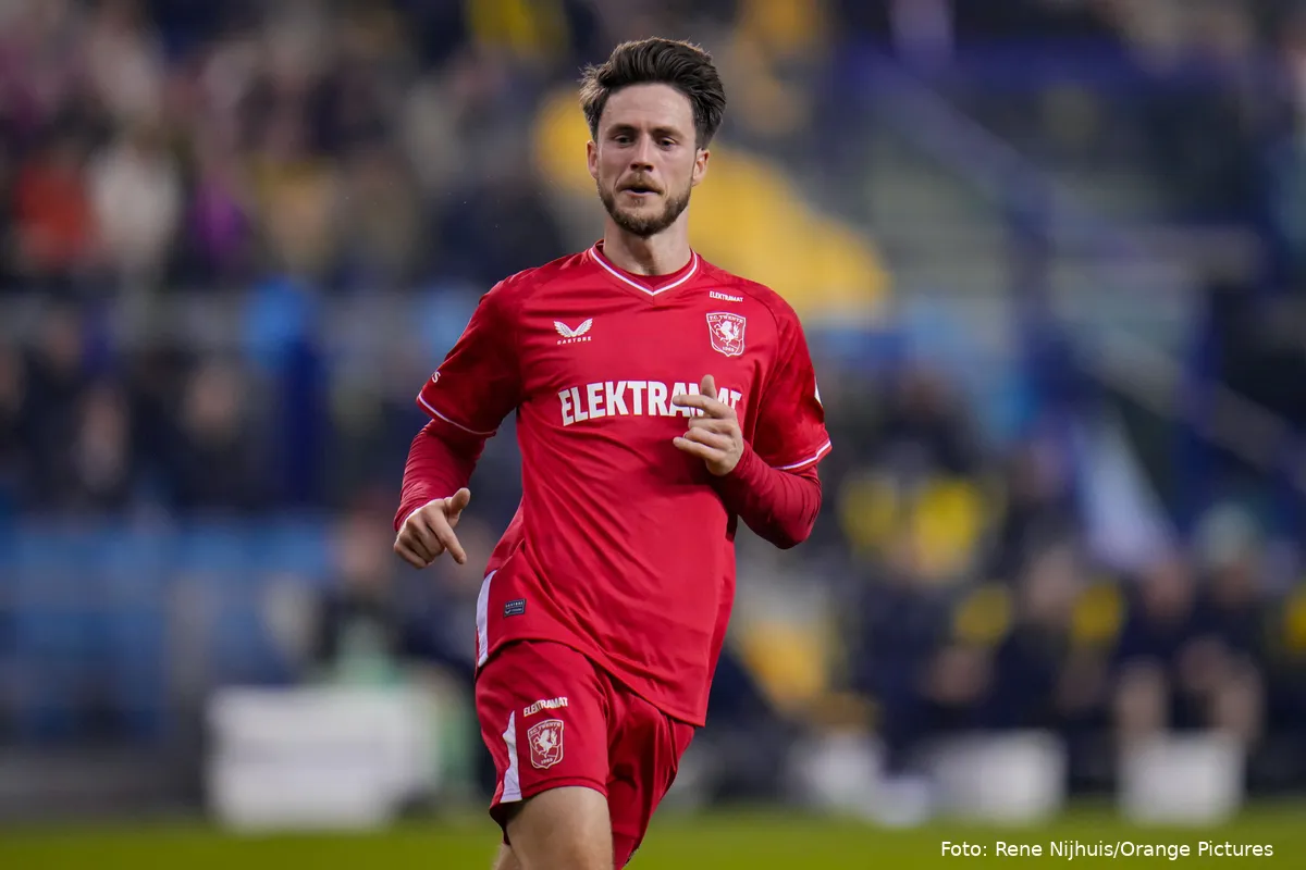 ricky van wolfswinkel vitesse fc twente 2023 2024