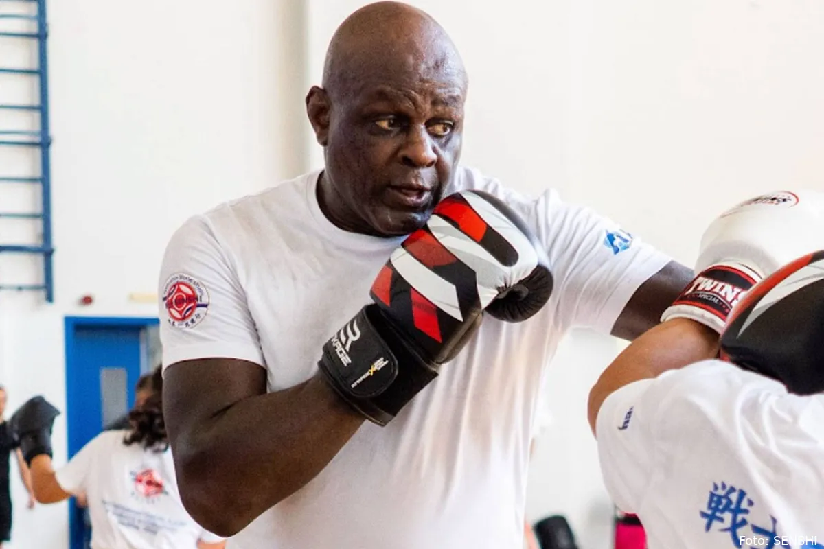 “Hier telt alleen knokken” – Ernesto Hoost over jubileum kickbokstoernooi SENSHI 30