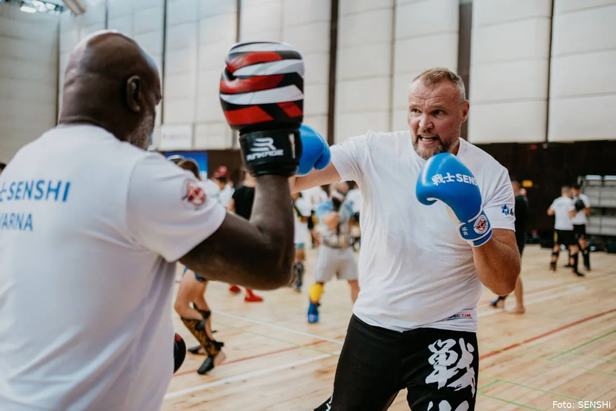 “Elitegroep” – Kickbokslegendes Hoost en Schilt trainen vechters uit 7 landen