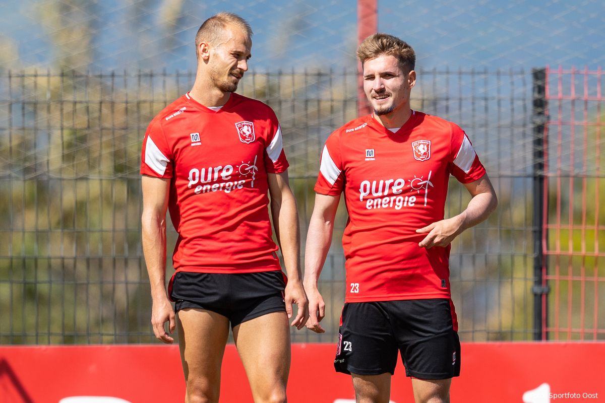 Twente-spelers hersteld van buikklachten en keren terug op het trainingsveld