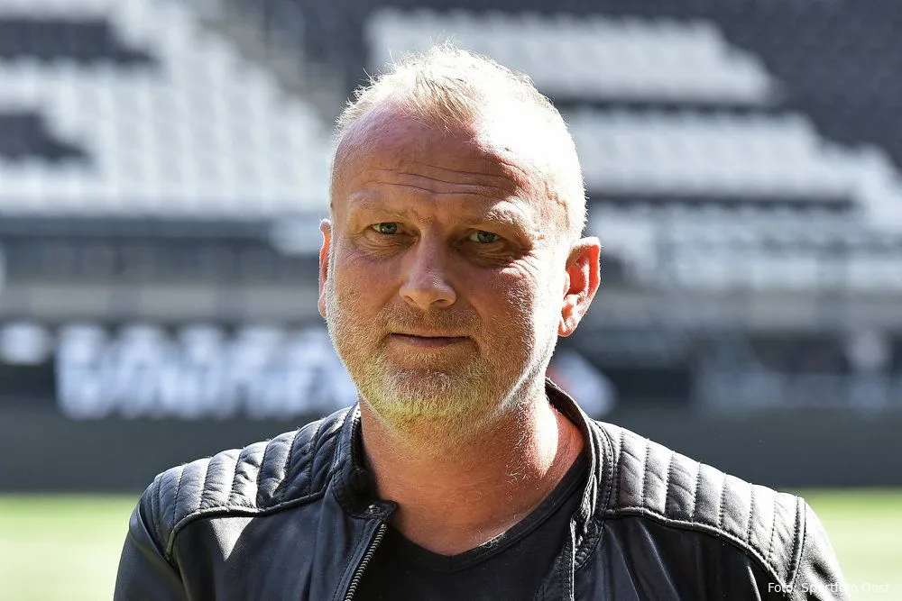 Ten Voorde: "De Ajax-fans kijken een beetje over Ajax - FC Twente heen"