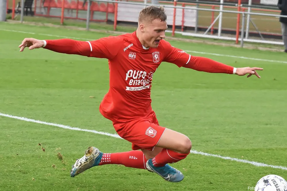 Jeugdig drietal dat eerder meetrainde bij het eerste vertrekt bij FC Twente