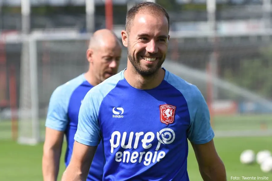 'Heracles wil door FC Twente ontslagen assistent als nieuwe hoofdtrainer'