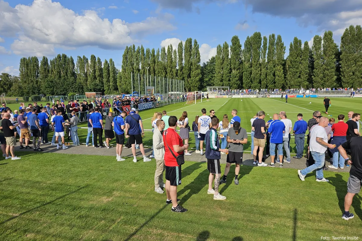 evonik sportpark marl gezelligheid fc schalke 04 fc twente oefenwedstrijd 2024 2025