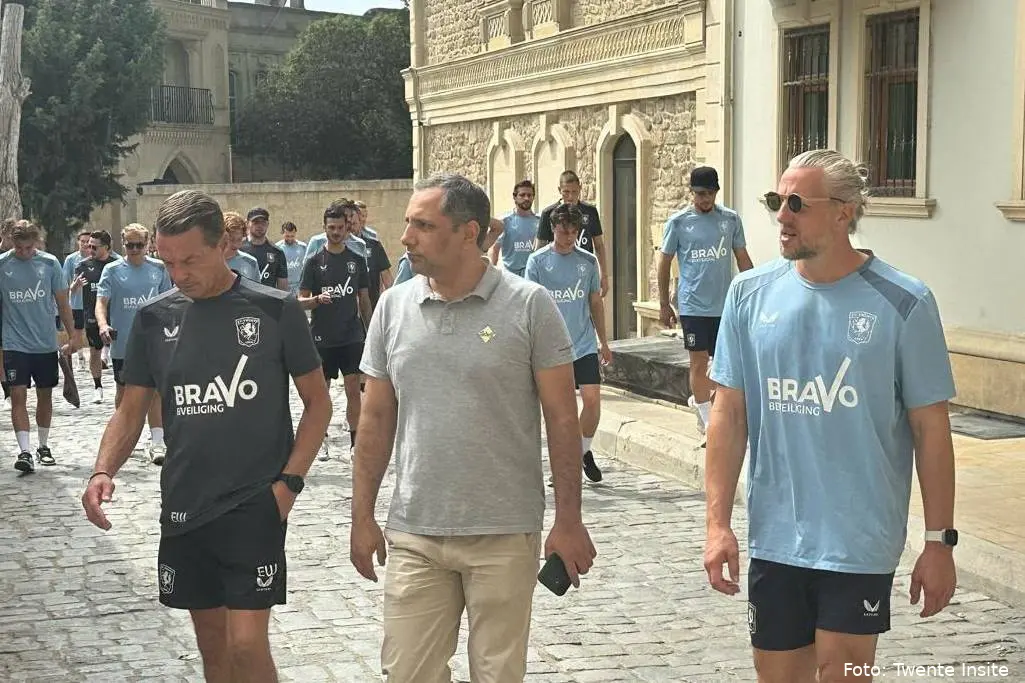 Qarabag-FK-FC-Twente-Bakoe-selectie-2026-2027