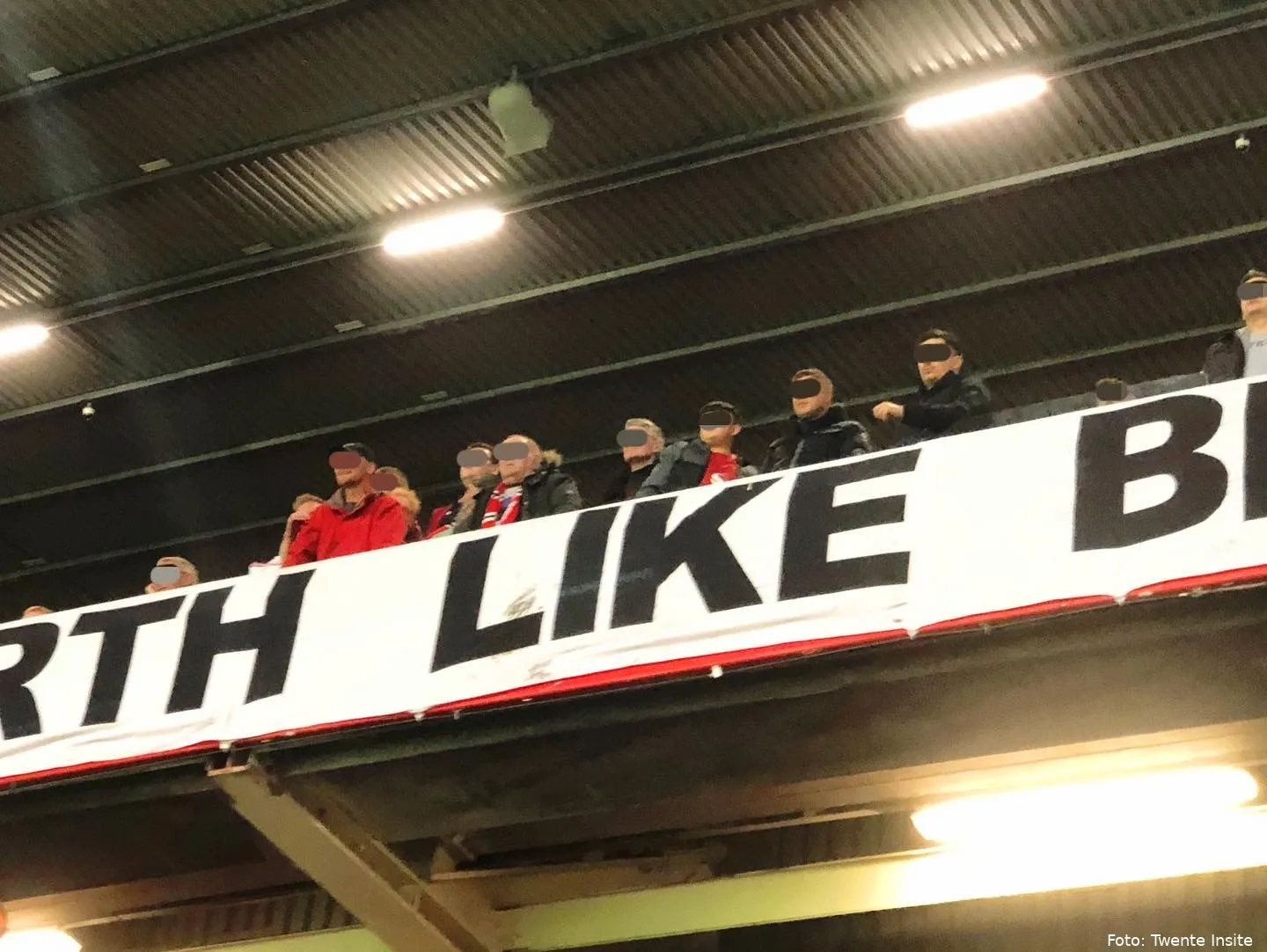 supportersview manchester united uitvak fc twente 2024 2025