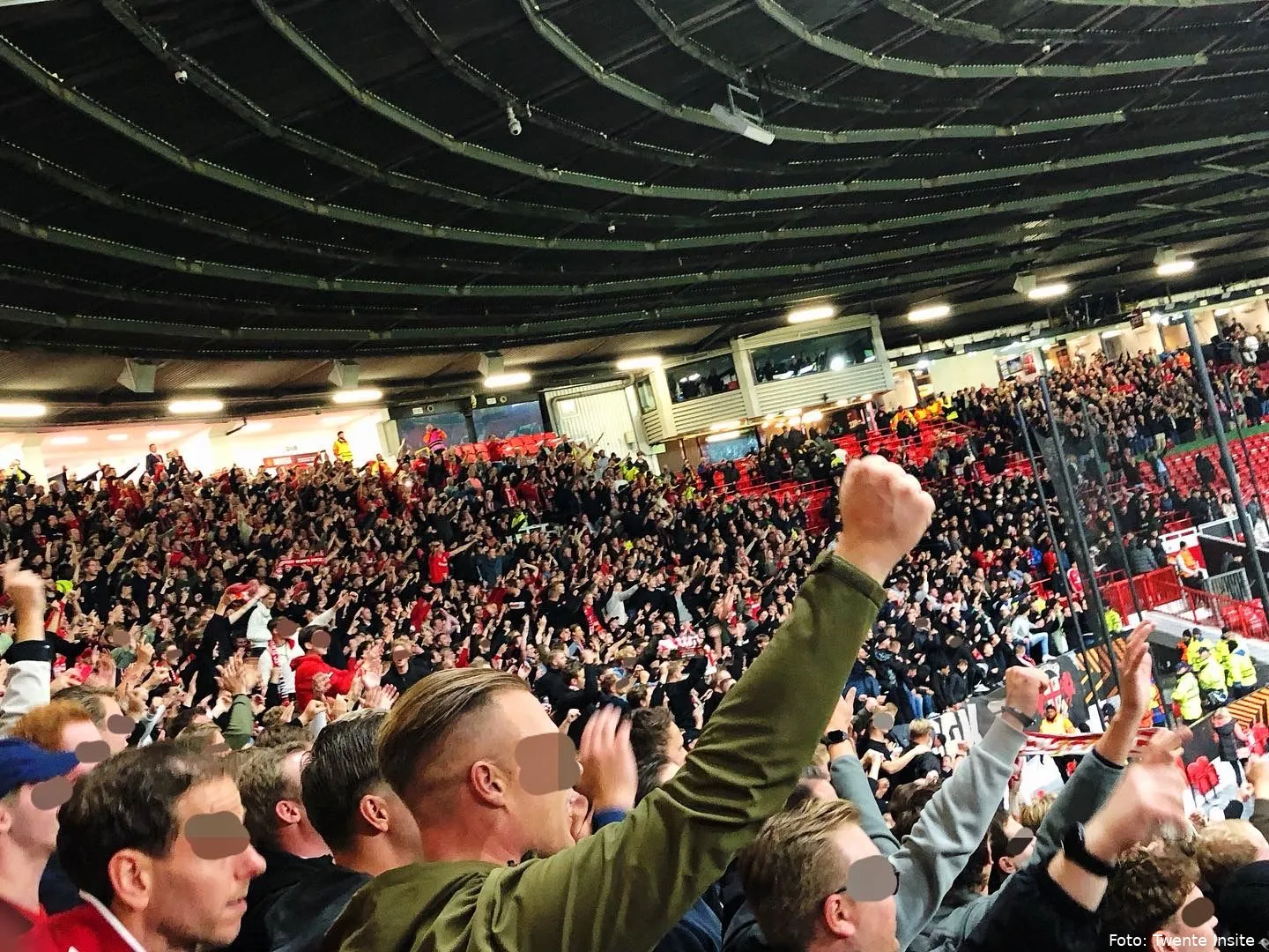 supportersview manchester united uitvak fc twente 2024 2025