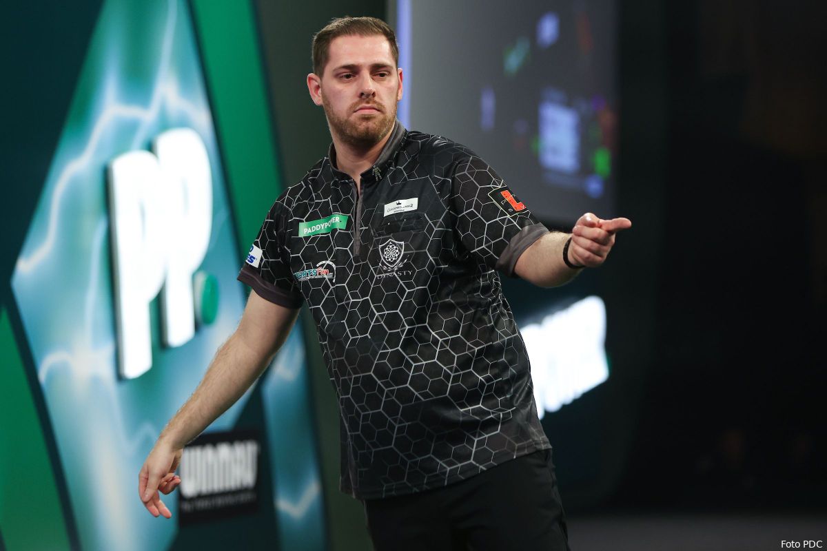 Belgian Darts Open vrijdagmiddag Berry van Peer en Wattimena boeken