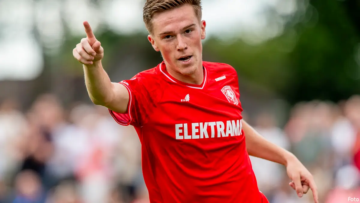 Michael Rots Steun voor bekritiseerde Rots: