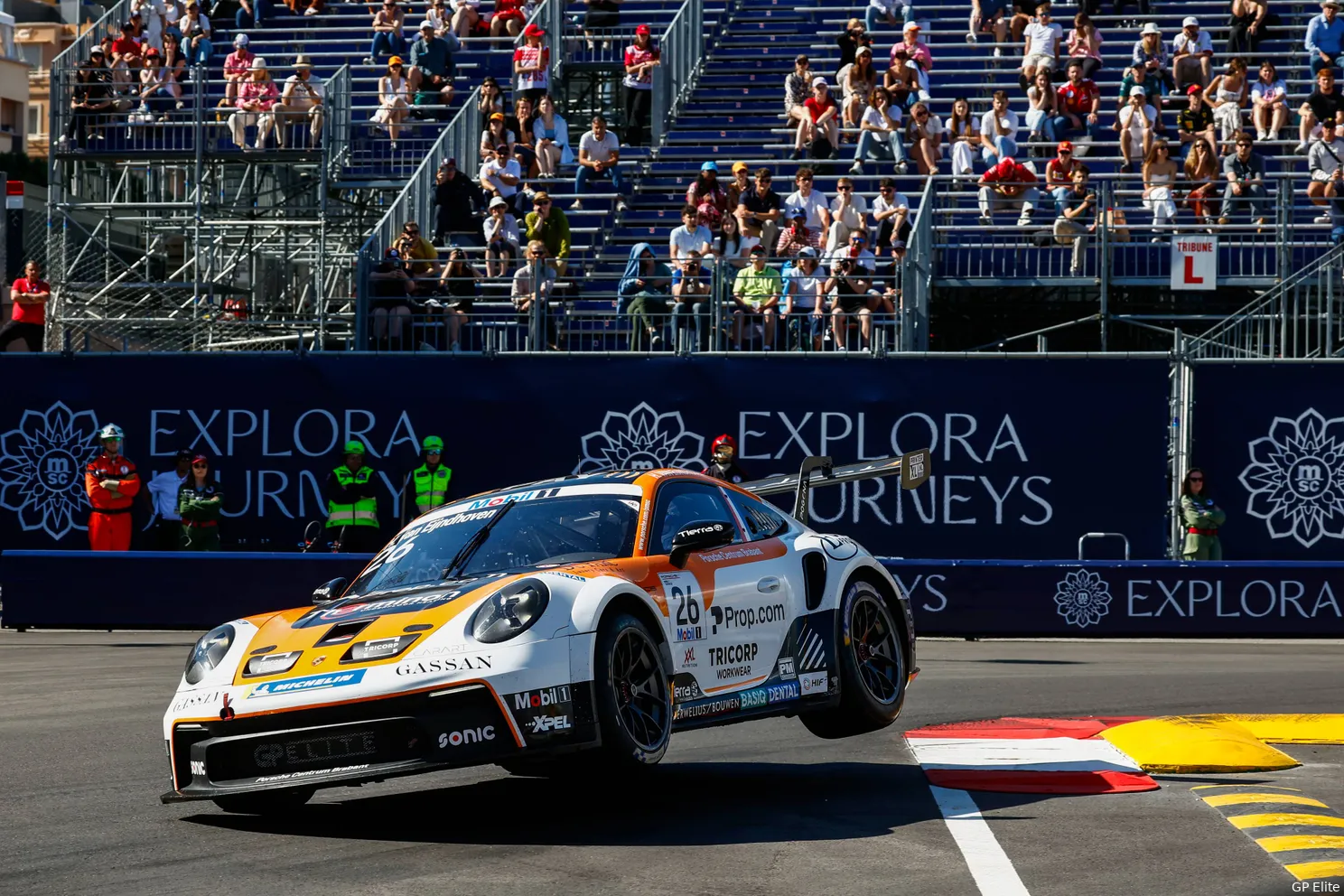 Porsche Supercup Monaco | De Haan all-in na megastartcrash, Schouten laat visitekaartje achter