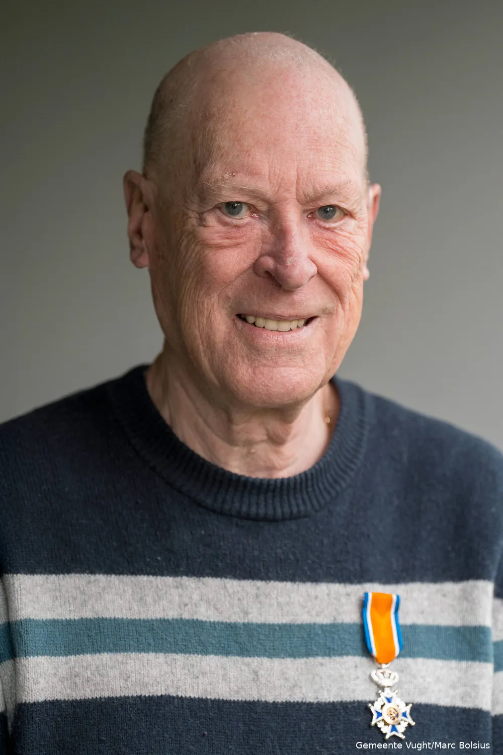 , de heer H. van der
Veen