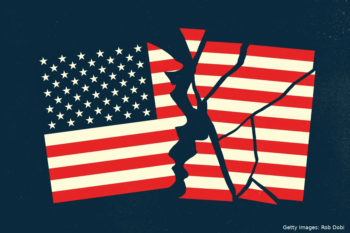 american-flag-fractured-into-pieces