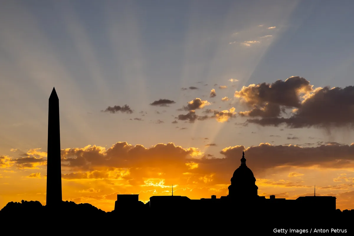 a-sunset-over-washington-dc