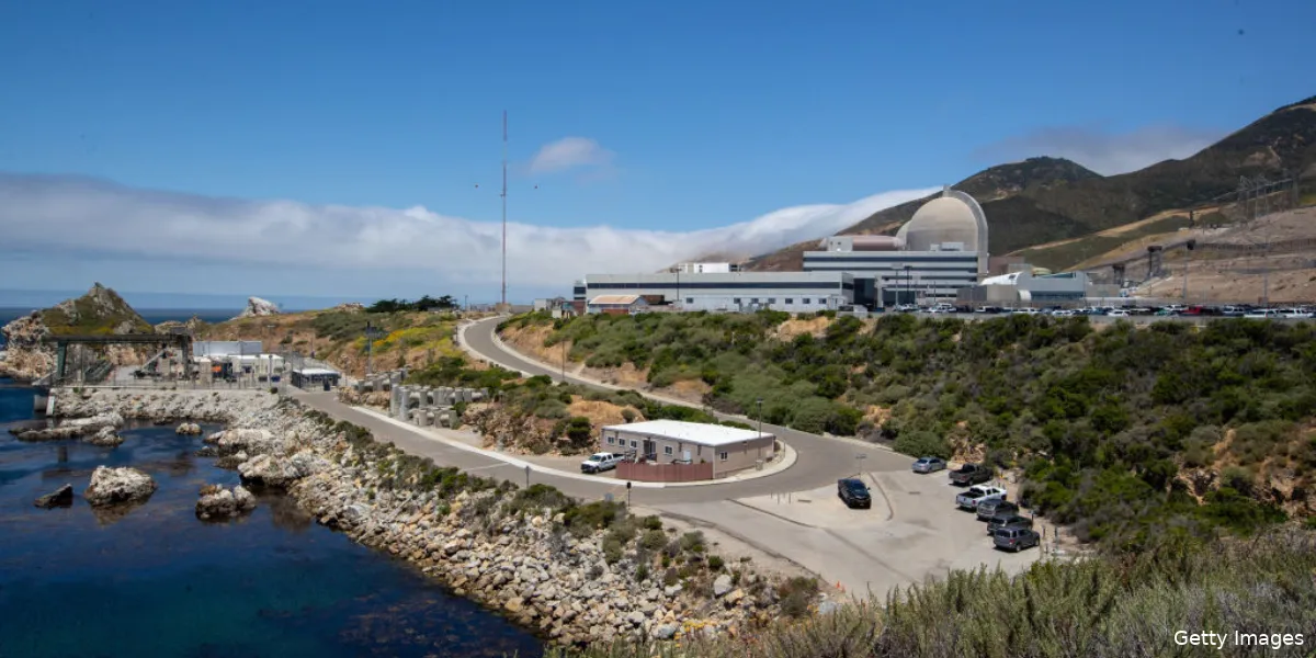pacific-gas-and-electrics-diablo-canyon-power-plant-the-only-operating-nuclear-powered-plant-in-california