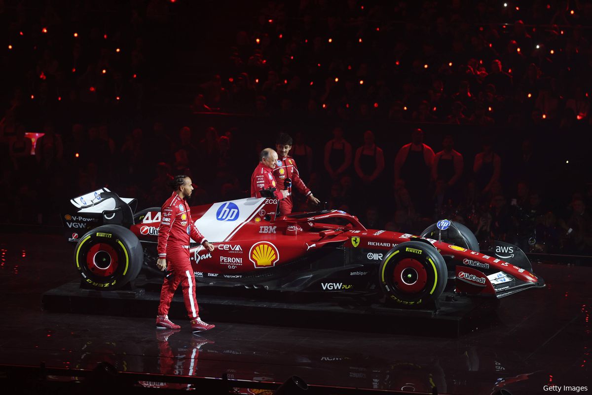 Schumacher denkt dat Leclerc Hamilton onder controle kan hebben: 'Hij is alleen geen Verstappen'